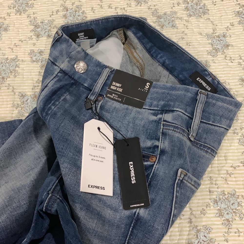 Express Skinny high rise Jeans NEW Sz S reg fits size 0 2 4 Ultra hyper stretch - Picture 7 of 7
